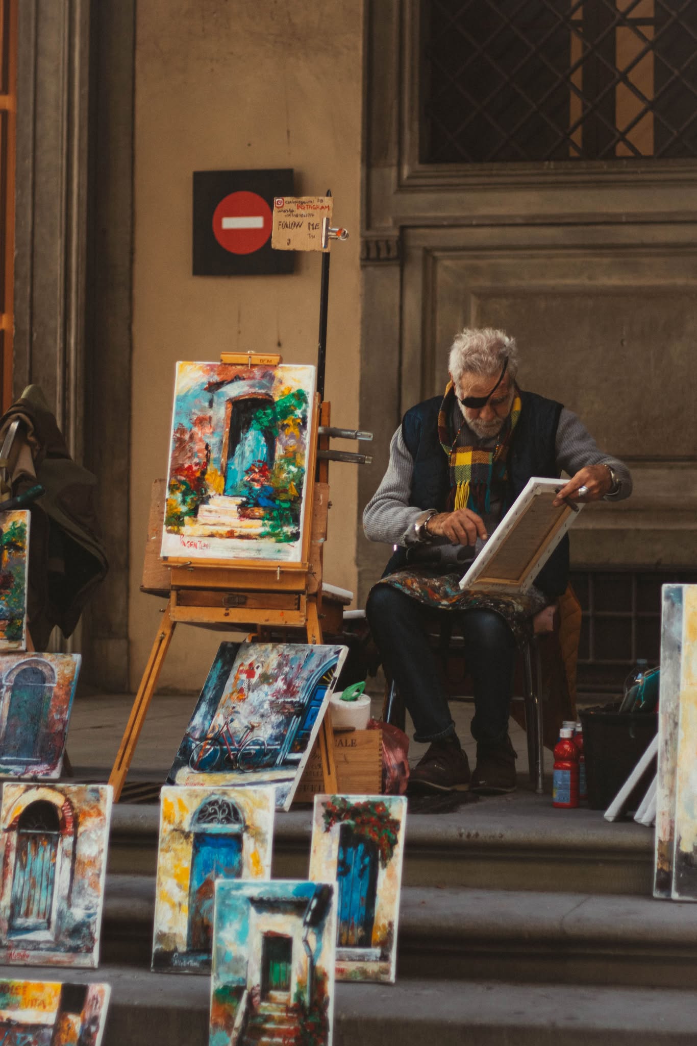 Artworks displayed outside Uffizi Galleries